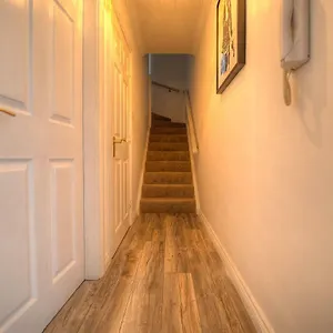 Spanish Arch Apartment Galway
